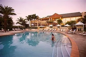 Radisson Resort Gold Coast 4*,